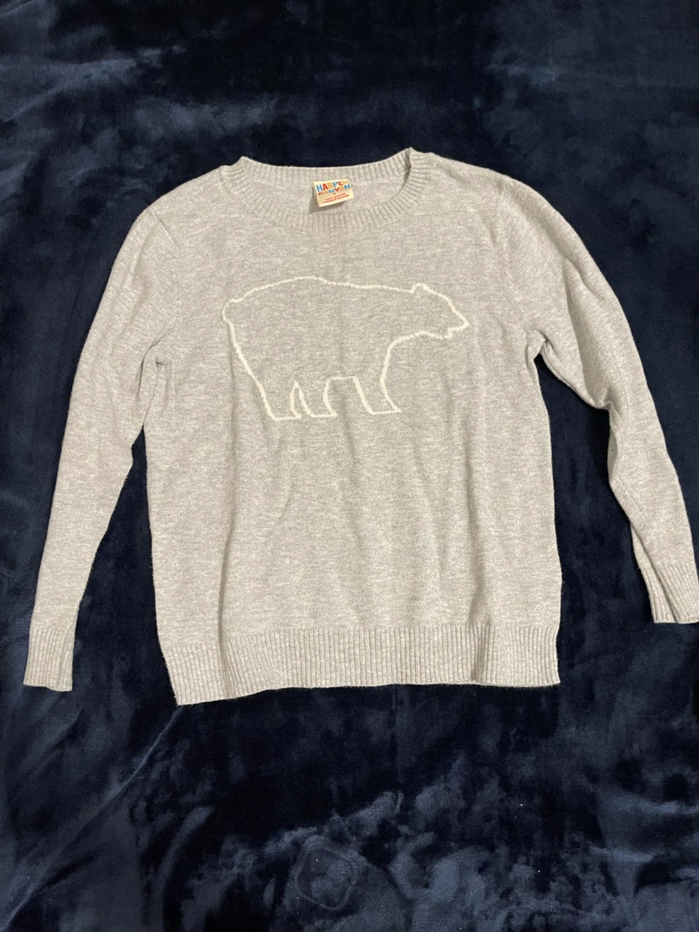 Harper Canyon Gray Bear Intarsia Crew Sweater
